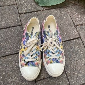 Flowery Converse Low Tops